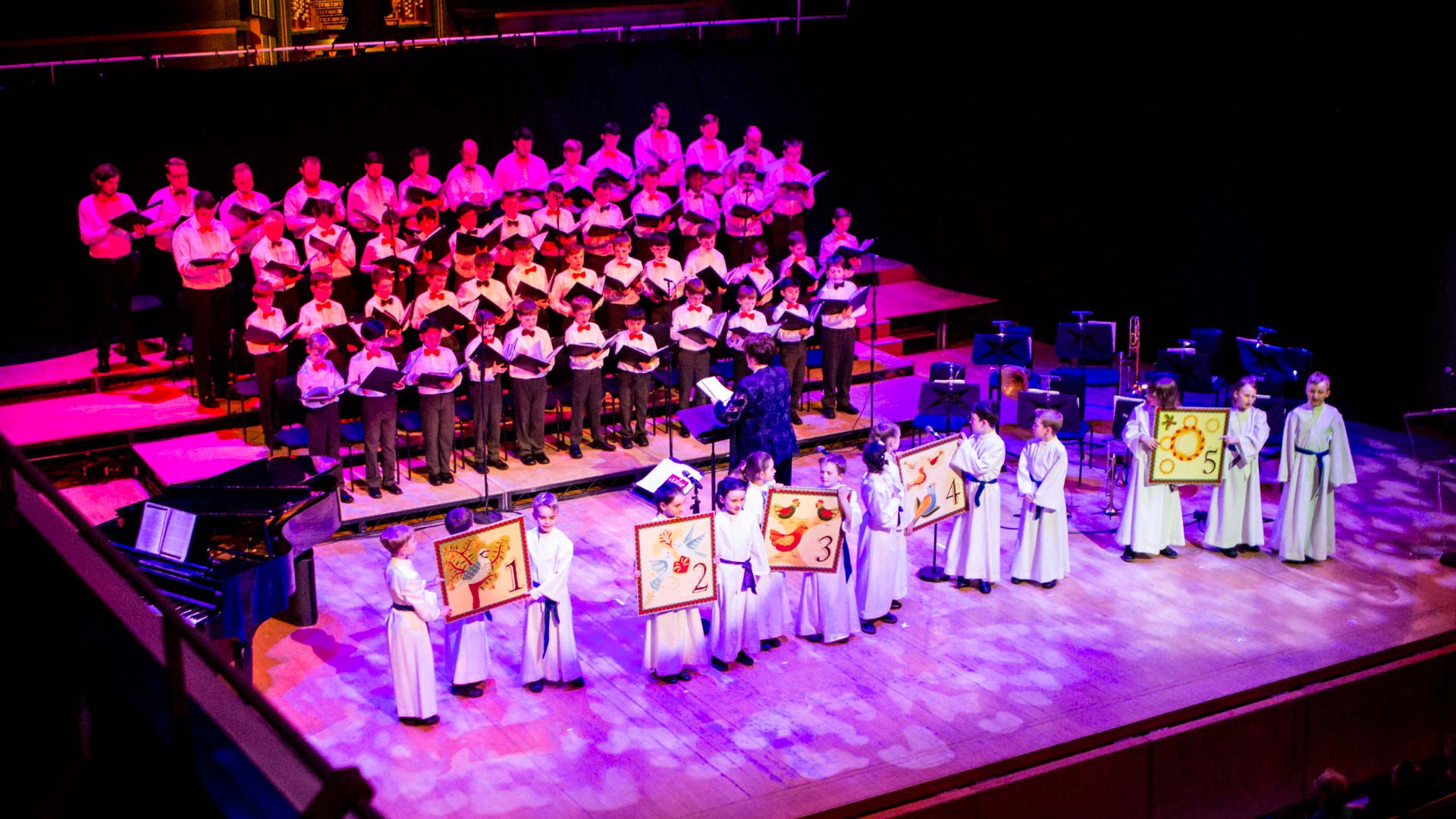 The Glory of Christmas with the Palestrina Choir